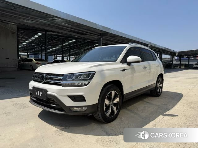 Volkswagen Tuyue 2022 Белый из Китая, фото 2