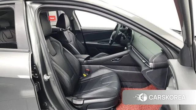 Hyundai The New Avante (CN7) 2024 Серый из Кореи, фото 2