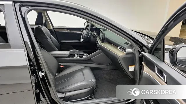 Kia K5 Hybrid 3rd Generation 2022 Черный из Кореи, фото 2