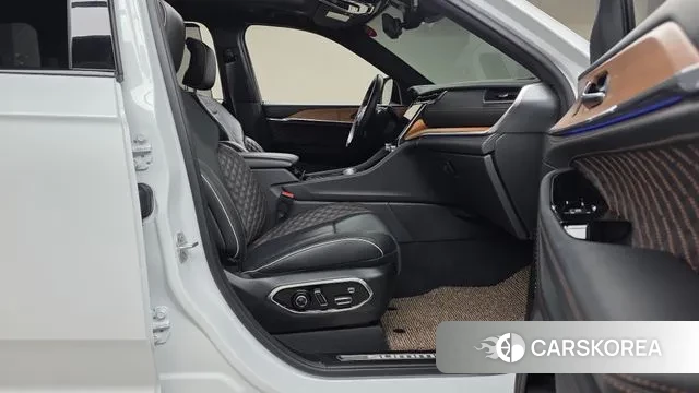 Jeep Grand Cherokee (WL) 2023 Белый из Кореи, фото 2