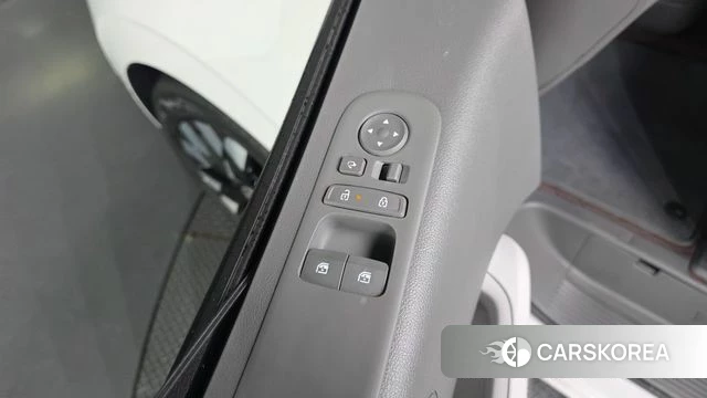 Hyundai Staria 2025 Белый из Кореи, фото 2