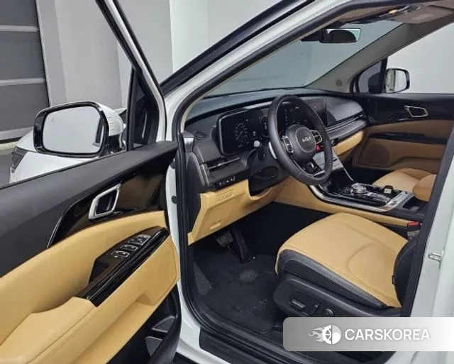 Kia Carnival 4th generation 2023 Белый из Кореи, фото 2