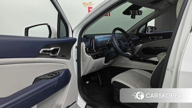 Kia Sportage 5th Generation 2024 Белый из Кореи, фото 2