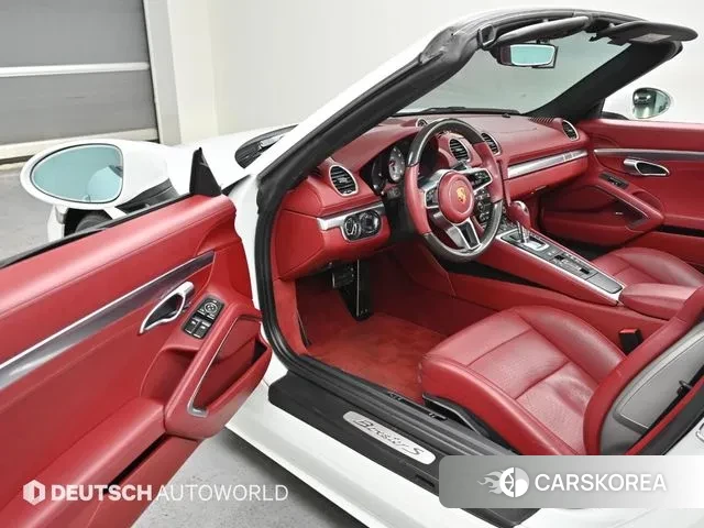 Porsche 718 Boxster 2021 Белый из Кореи, фото 2
