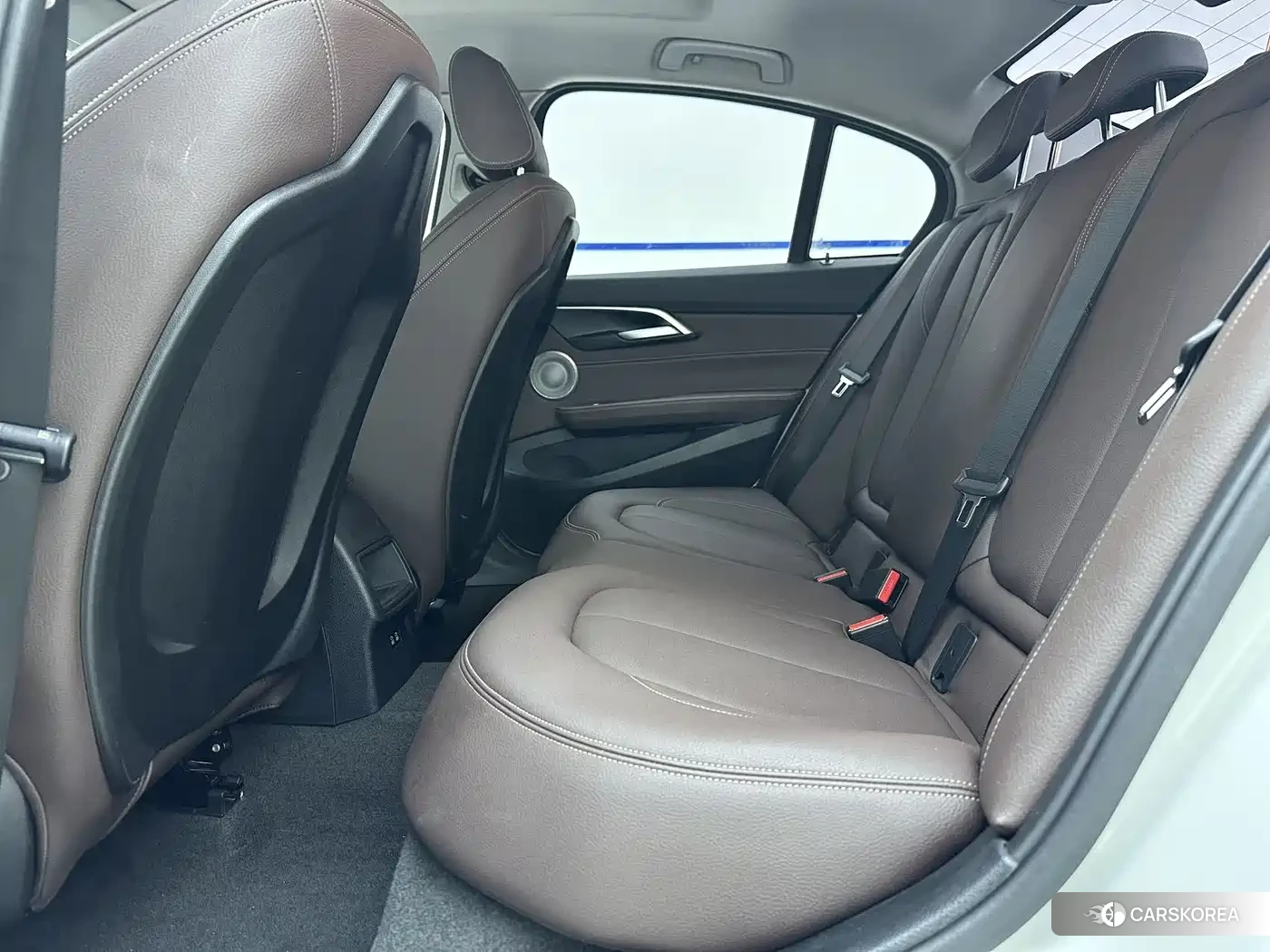 BMW 1 series 2022 Белый из Китая, фото 2