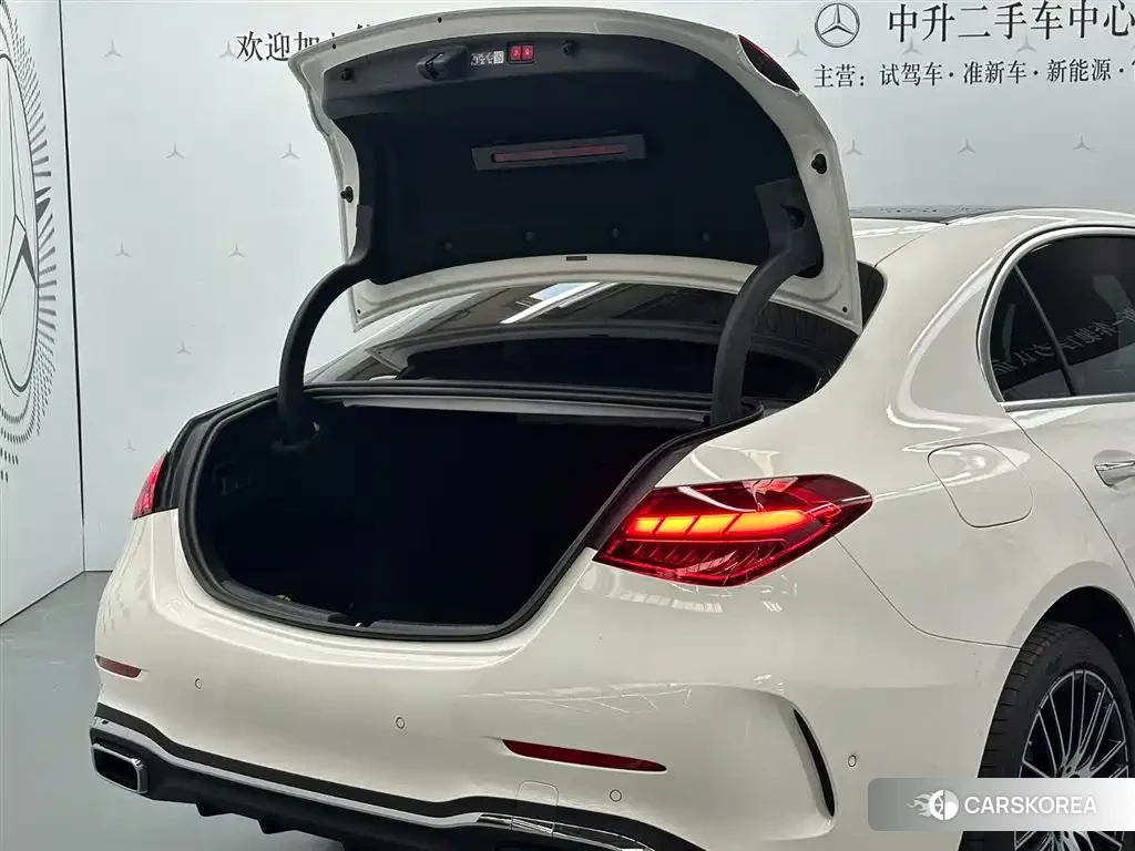 Mercedes-Benz C-class 2026 Белый из Китая, фото 2