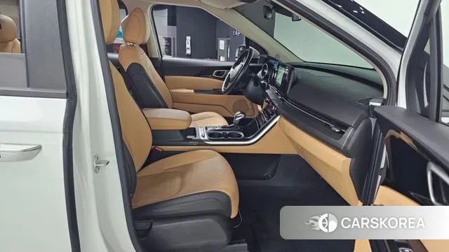 Kia Carnival 4th generation 2021 Белый из Кореи, фото 2