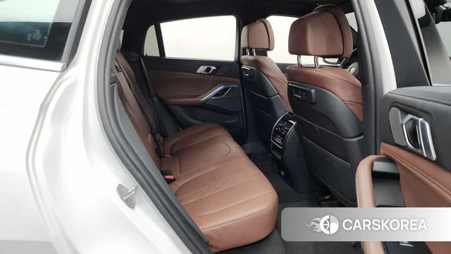 BMW X6 (G06) 2022 Белый из Кореи, фото 2