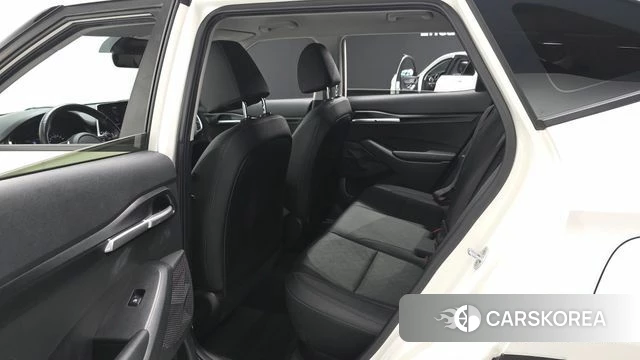 Kia Seltos 2022 Белый из Кореи, фото 2