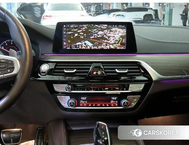BMW 5 Series (G30) 2019 Черный из Кореи, фото 2