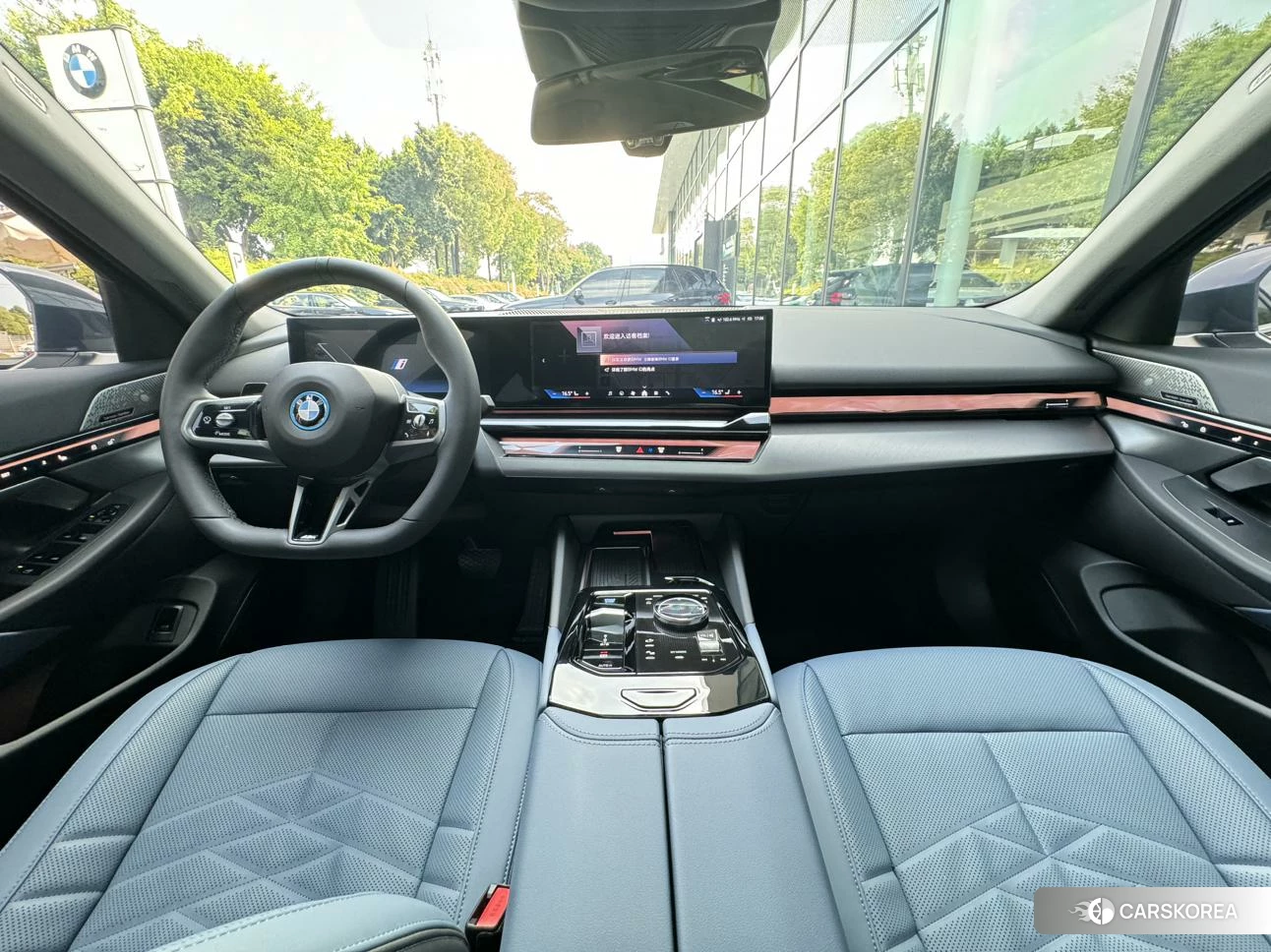 BMW i5 2024 Синий из Китая, фото 2