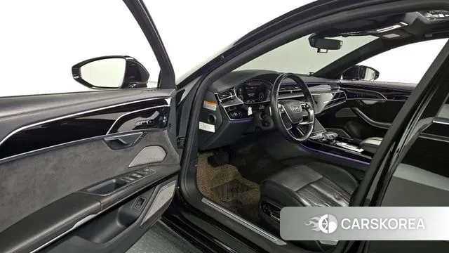 Audi A8 (D5) 2021 Черный из Кореи, фото 2