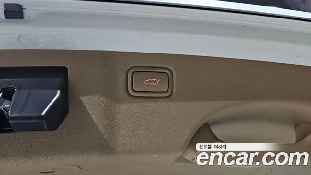 Kia The New Carnival 2018 Белый из Кореи, фото 2