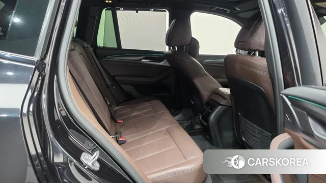 BMW X3 (G01) 2022 Черный из Кореи, фото 2