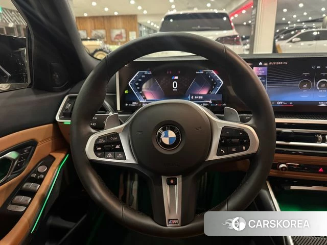 BMW 3 Series (G20) 2024 Светло-серебряный цвет из Кореи, фото 2
