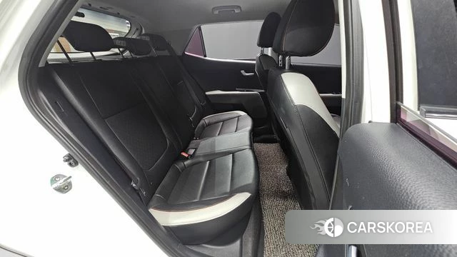 Kia Stonic 2018 Белый из Кореи, фото 2