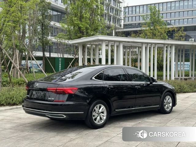 Volkswagen Passat 2021 Черный из Китая, фото 2