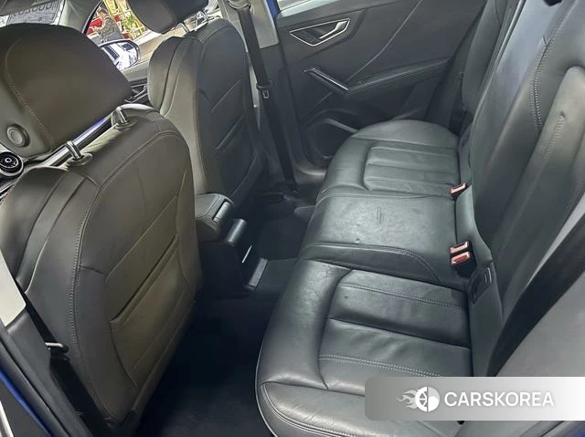 Audi Q2L 2023 Синий из Китая, фото 2