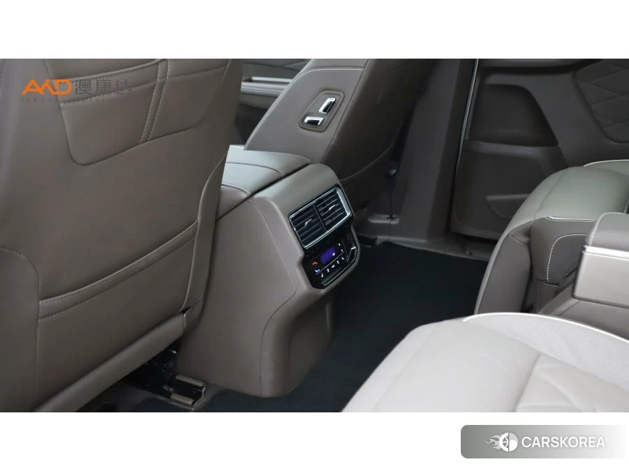 Volkswagen Weiran 2023 Серебристо-серый из Китая, фото 2