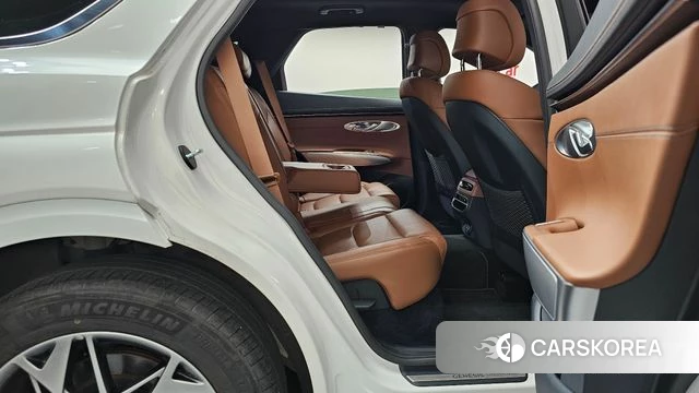 Genesis GV70 2022 Белый из Кореи, фото 2