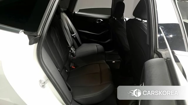 BMW 2 Series Gran Coupe (F44) 2023 Белый из Кореи, фото 2