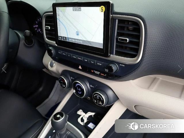 Hyundai Venue 2021 Белый из Кореи, фото 2