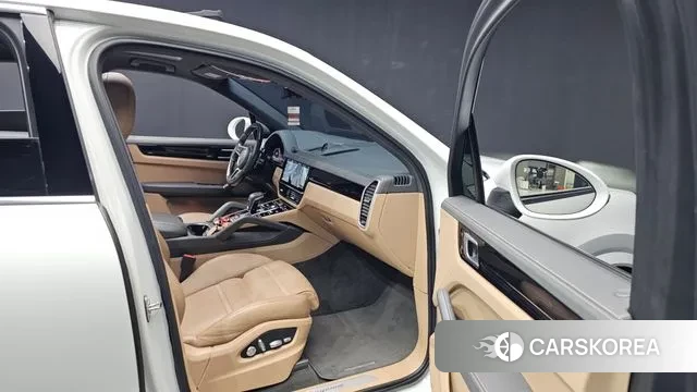 Porsche Cayenne (PO536) 2019 Белый из Кореи, фото 2