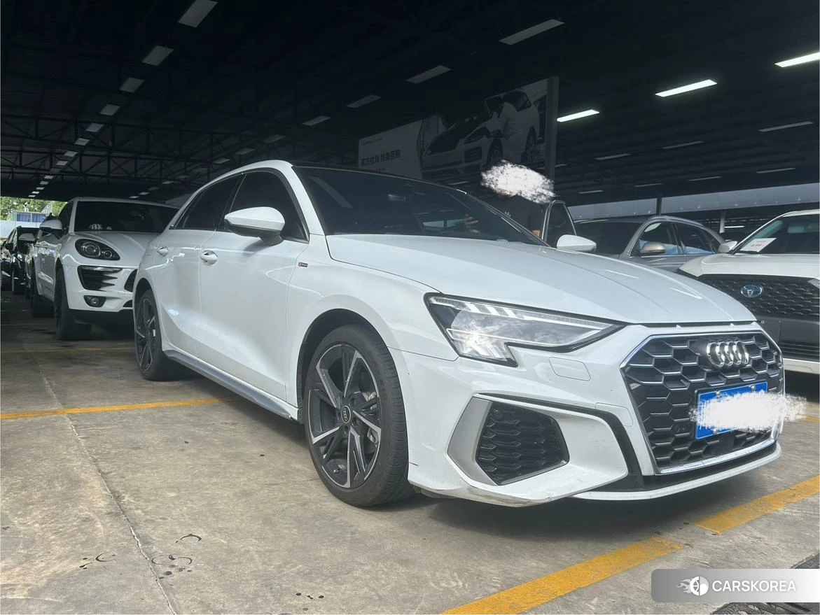 Audi A3 2022 Белый из Китая, фото 2
