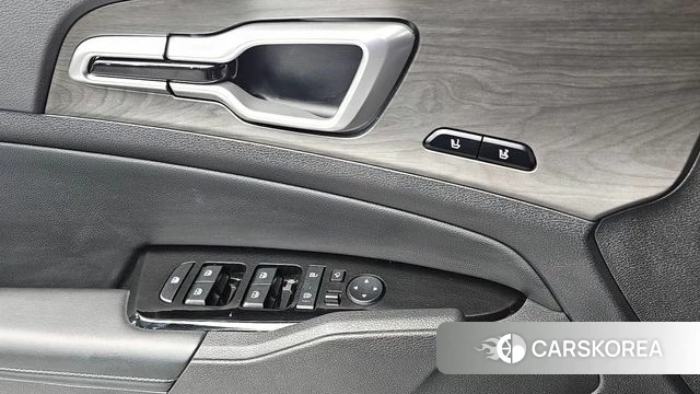 Kia Sportage 5th Generation Hybrid 2023 Серый из Кореи, фото 2
