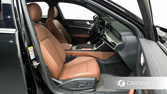 Audi A6 (C8) 2021 Черный из Кореи, фото 2