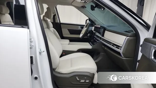 Hyundai Santa Fe (MX5) 2023 Белый из Кореи, фото 2