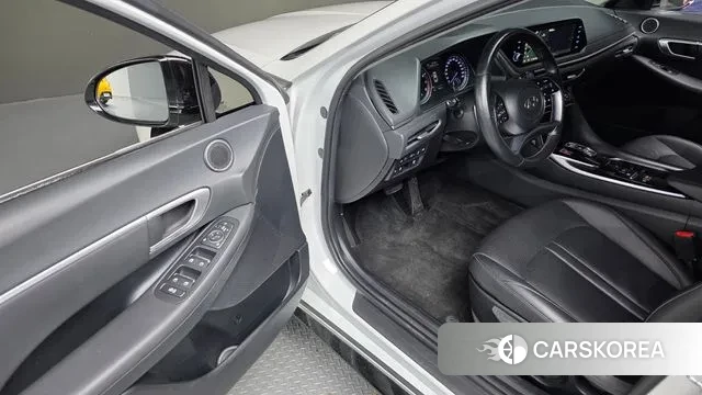 Hyundai Sonata (DN8) 2022 Белый из Кореи, фото 2