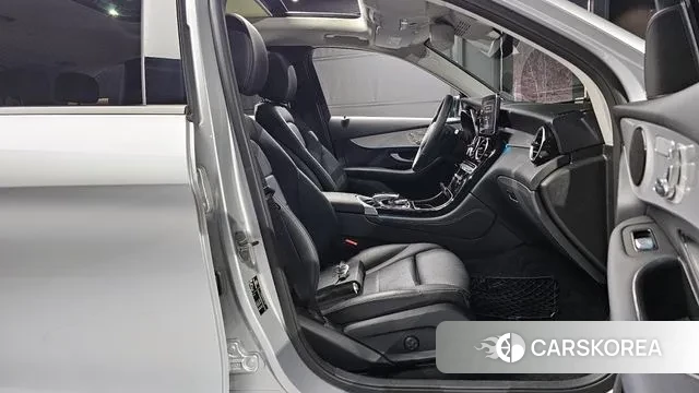 Mercedes-Benz GLC-Class X253 2018 Серебряный из Кореи, фото 2