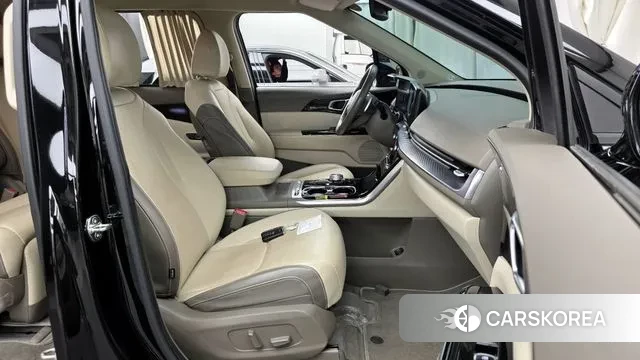 Kia Carnival 4th generation 2022 Черный из Кореи, фото 2