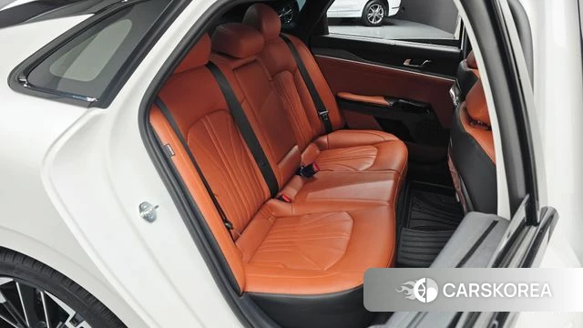 Kia The New K5 3rd generation 2025 Белый из Кореи, фото 2