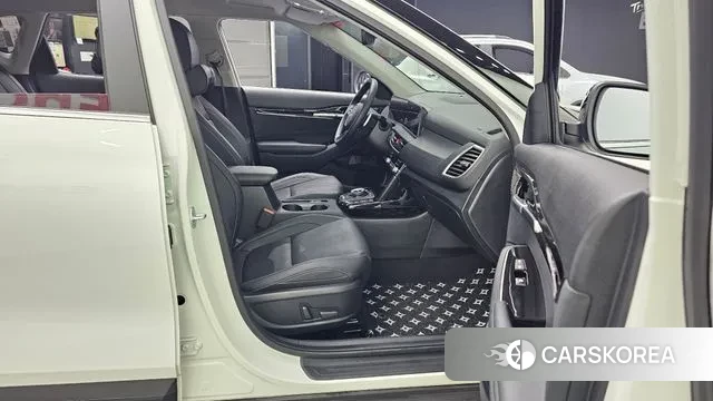 Kia The New Seltos 2024 Черный из Кореи, фото 2