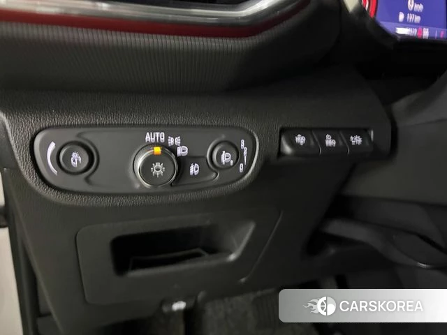 Chevrolet (GM Daewoo) Trailblazer 2020 Белый из Кореи, фото 2