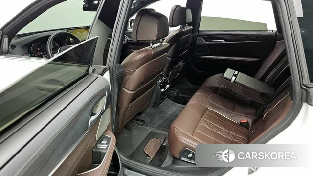 BMW 6 Series GT (G32) 2022 Белый из Кореи, фото 2