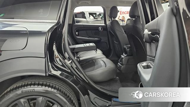 Mini Cooper Countryman 2024 Черный из Кореи, фото 2