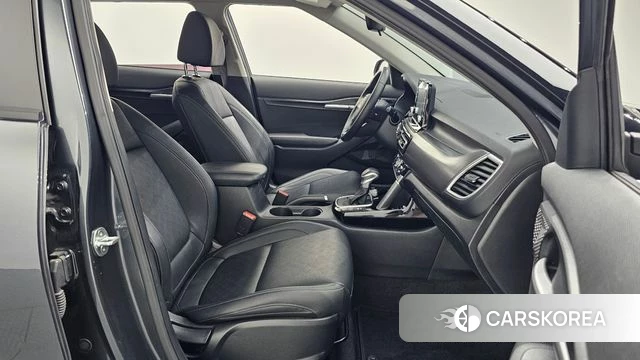 Kia Seltos 2020 Серый из Кореи, фото 2