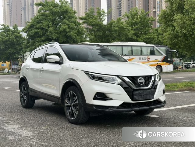 Nissan Qashqai 2023 Белый из Китая, фото 2