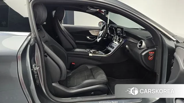 Mercedes-Benz C-Class W205 2020 Серый из Кореи, фото 2