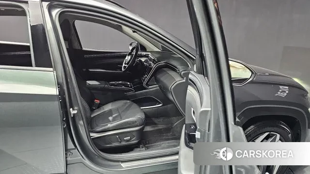 Hyundai Tucson (NX4) 2023 Серый из Кореи, фото 2