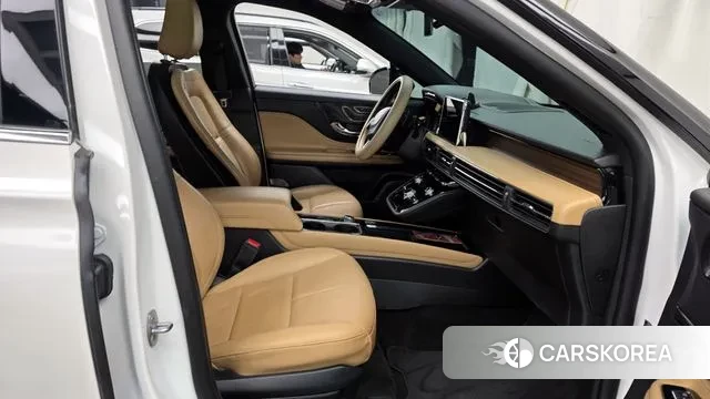 Lincoln Corsair 2022 Белый из Кореи, фото 2