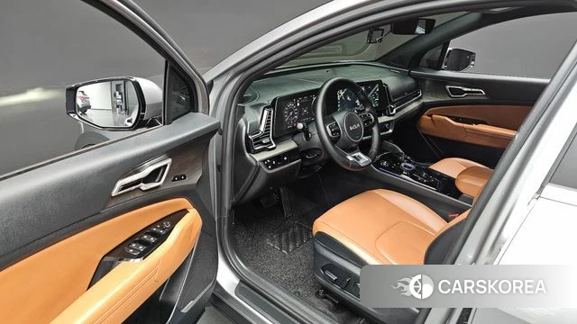 Kia Sportage 5th Generation 2022 Серебряный из Кореи, фото 2