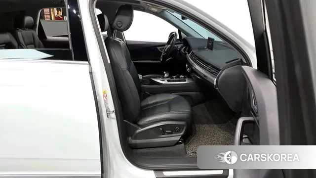 Audi Q7 (4M) 2019 Белый из Кореи, фото 2