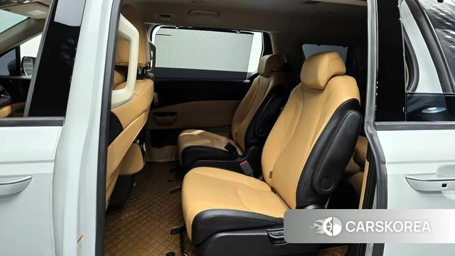 Kia Carnival 4th generation 2022 Белый из Кореи, фото 2