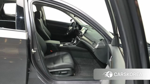Honda Accord 10th Generation 2019 Серый из Кореи, фото 2