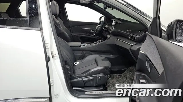 Peugeot 3008 second generation 2018 Белый из Кореи, фото 2