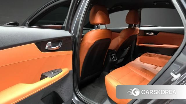 Kia The New K3 2nd generation 2022 Серый из Кореи, фото 2